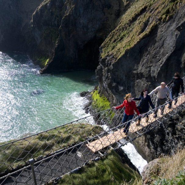 Carrick a rede rope bridge